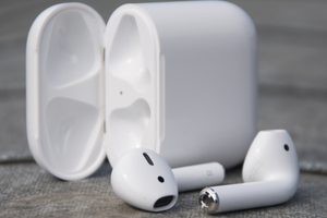10 причин купить беспроводные наушники Apple AirPods