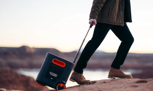 Портативна зарядна станція Jackery Explorer 3000 Pro 3024Wh | 3000W (JAC0014) 10084 фото