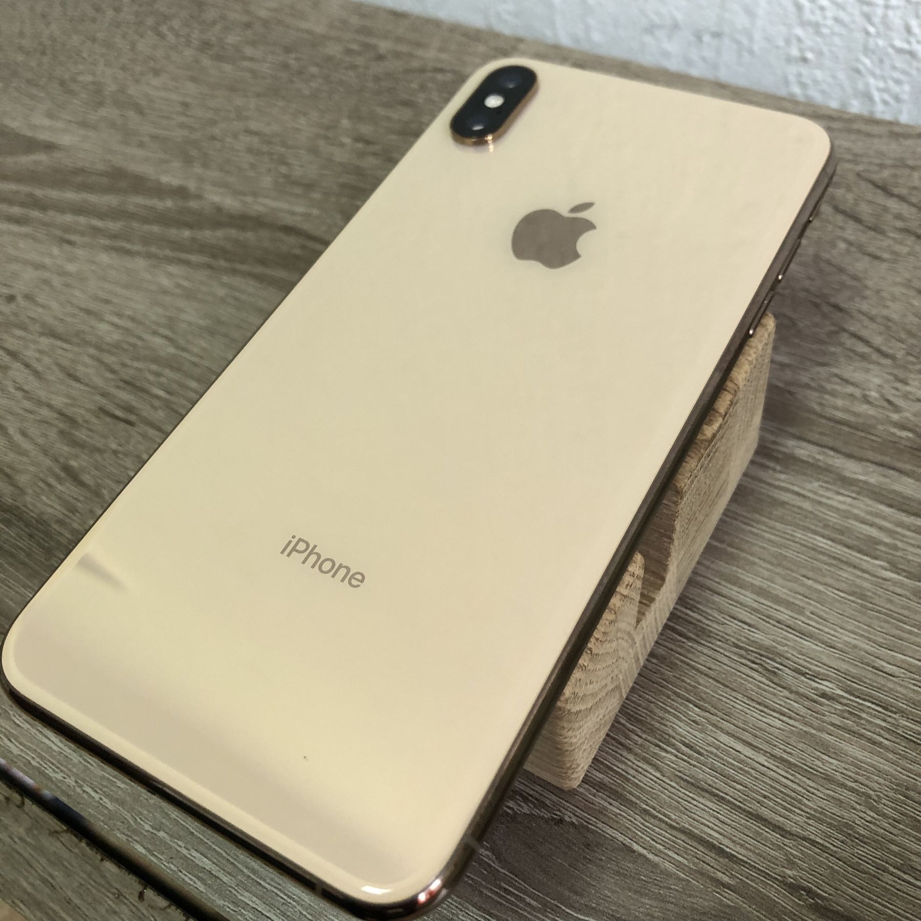 Какой дисплей купить на iphone xs max