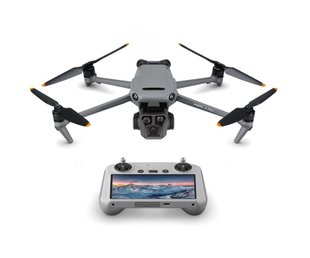 Квадрокоптер DJI Mavic 3 Pro with DJI RC (CP.MA.00000654.01, CP.MA.00000656.01)